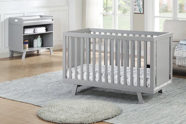 Homeroots Light Gray Solid And Manufactured Wood Standard Three In One Convertible Crib   530226