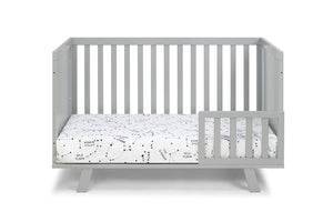 Homeroots Light Gray Solid And Manufactured Wood Standard Three In One Convertible Crib   530226