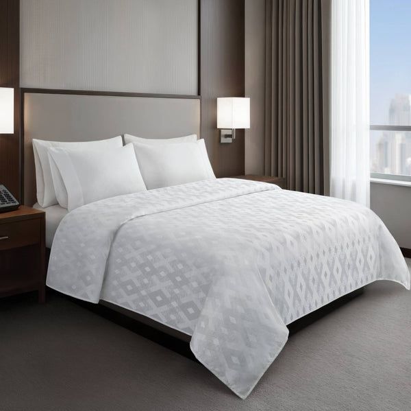 English Elm 1-piece King Jacquard Polyester Coverlet Antimicrobial Woven Texture Tailored Bedding B035P437499