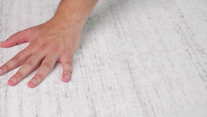 Homeroots 4' X 6' Beige Abstract Area Rug  Polyester 530523