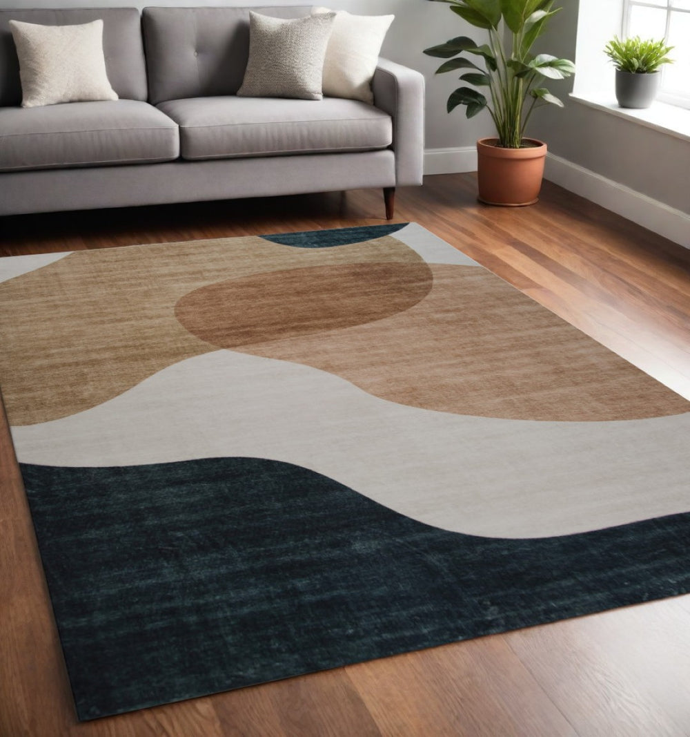 HomeRoots 5' Abstract Beige and Green Distressed Area Rug - Stylish, Durable, Perfect for Any Space! 530548