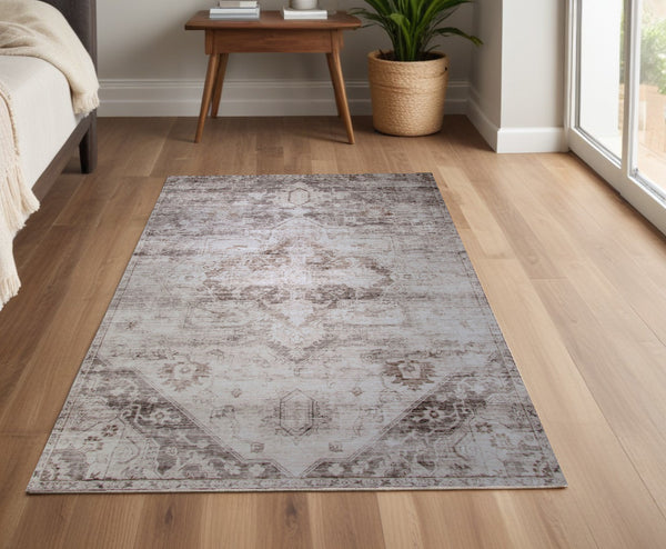 Homeroots 4' X 6' Brown And Ivory Oriental Area Rug  Polyester 530559