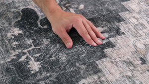 HomeRoots 5' Black and Gray Oriental Area Rug - Timeless Elegance with Stain Resistance for Busy Homes 5' X 8' 530568