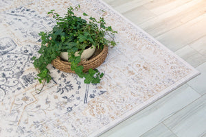 Homeroots 7' X 10' Gray And Gold Oriental Area Rug  Polyester 530573