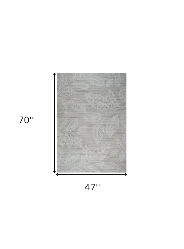 Homeroots 4' X 6' Beige And Ivory Floral Distressed Area Rug  Polyester 530575