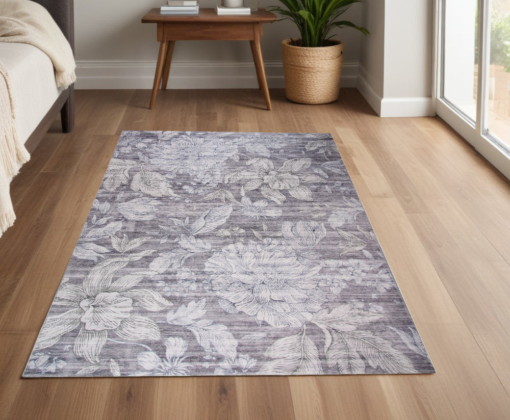 Homeroots 4' X 6' Gray And Beige Floral Area Rug  Polyester 530583