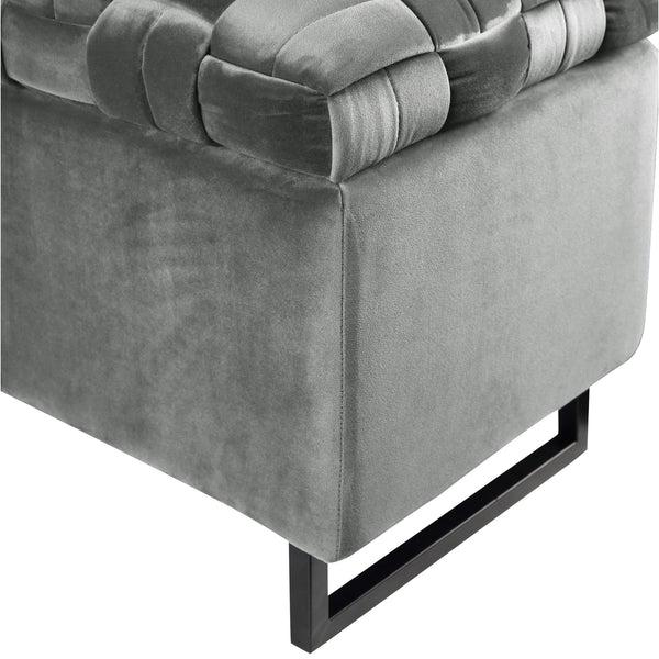 Homeroots 16" Gray Upholstered Velvet Bench With Flip Top Grey Velvet 530663