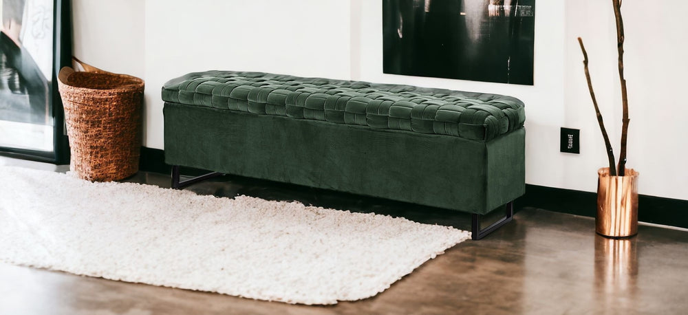 HomeRoots 16" Stylish Upholstered Velvet Bench with Flip-Top Storage for Entryway and Bedroom Organization Hunter Green 530664