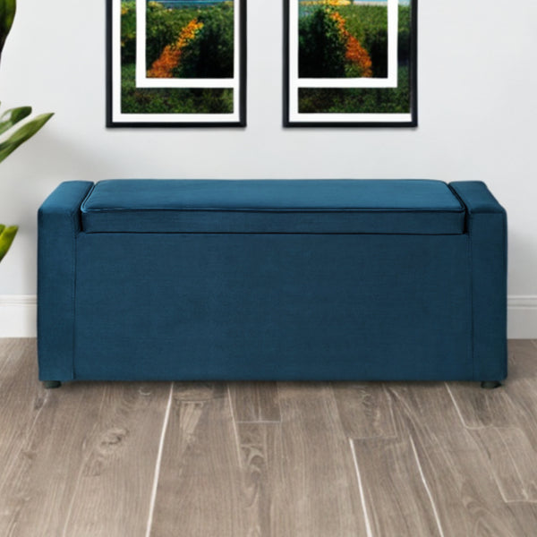 Homeroots 47" Navy Blue And Black Upholstered Velvet Bench With Flip Top Navy Velvet 530672