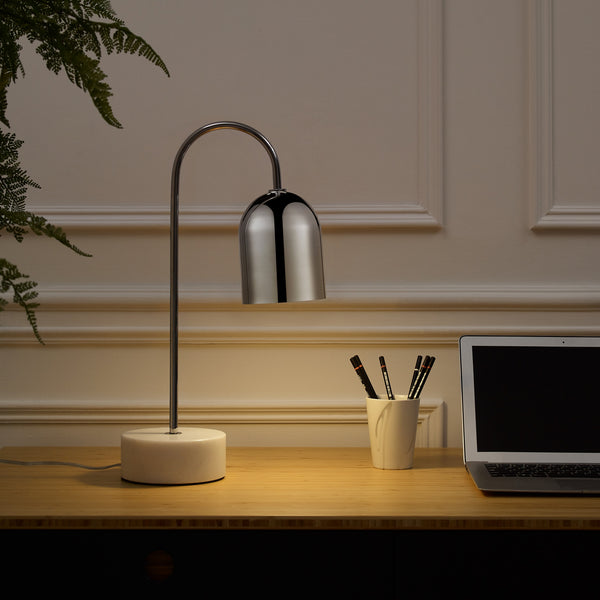 Homeroots 21" Silver Metallic Iron Desk Table Lamp With Silver Metallic Bell Shade Chrome  530920