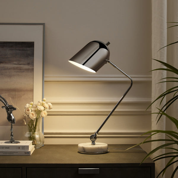 Homeroots 22" Silver Metallic Iron Desk Table Lamp With Silver Metallic Bell Shade Chrome  530924