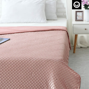 HomeRoots Twin Blush Weighted Blanket - Cozy 12 lb Polyester Woven Design for Stress Relief & Restful Sleep 531097