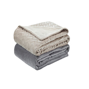 HomeRoots Twin Taupe Quilted Chevron Weighted Blanket - 12 lb Soft Polyester for Cozy Sleep & Relaxation 531156