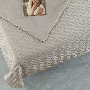 Homeroots 48" X 72" Beige Velvet Quilted Weighted Blanket Taupe Velvet 531160