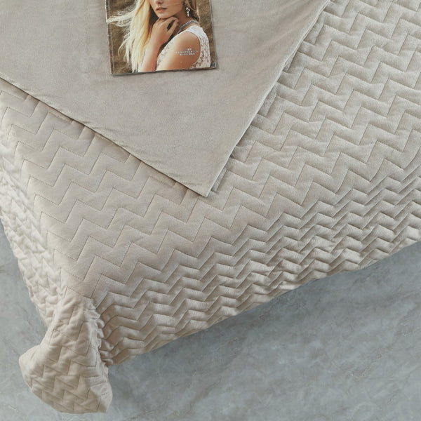 HomeRoots Queen Taupe Quilted Weighted Blanket - 25 lbs for Soothing Sleep, Breathable Comfort & Style 531176