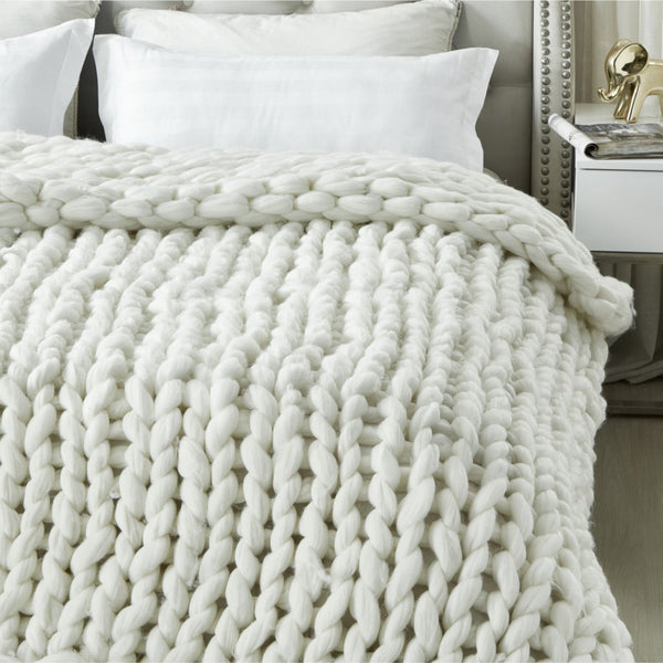 HomeRoots 50" Cream Knitted Throw Blanket - Soft Polyester for Cozy Lounging, Stylish Layering & Unique Gifts 531283