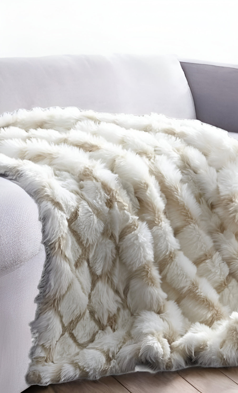 Homeroots 60" X 50" Beige Knitted Acrylic Geometric Throw Blanket Beige Acrylic 531384