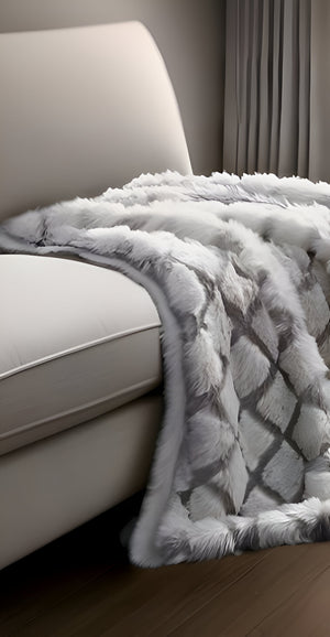 Homeroots 60" X 50" Gray Knitted Acrylic Geometric Throw Blanket Grey Acrylic 531387