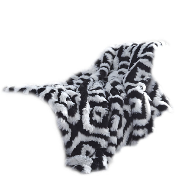 Homeroots 60" X 50" Black Knitted Acrylic Geometric Throw Blanket Black Acrylic 531392