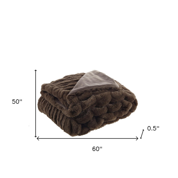Homeroots 60" X 50" Brown Knitted Faux Fur Throw Blanket Brown Faux Fur 531396