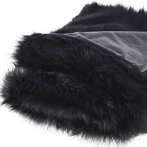 Homeroots 60" X 50" Gray And Black Knitted Acrylic Animal Print Throw Blanket Grey Wolf Acrylic 531403