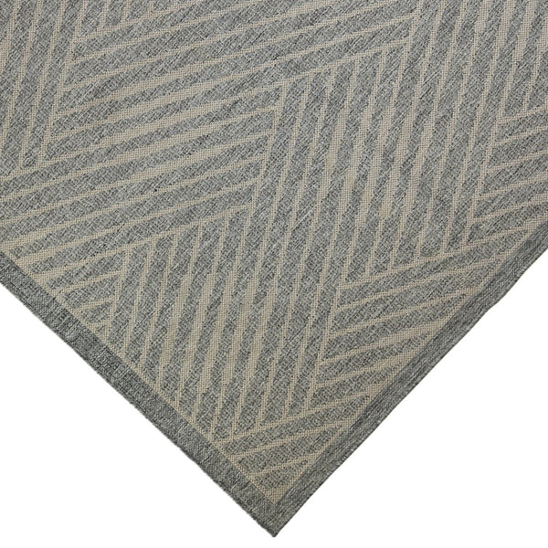 HomeRoots 8' Contemporary Gray and Blue Geometric Indoor Outdoor Area Rug – Durable, Stain-Resistant Design Cream 6'6" x 9'10" 531638