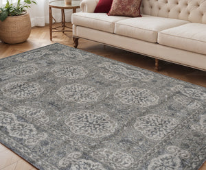 Homeroots 5' X 8' Charcoal And Gray Medallion Power Loom Area Rug  Polypropylene 531822