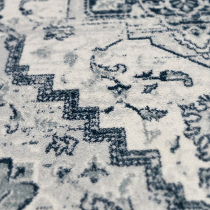 Homeroots 10' Medallion Power Loom Runner Rug In Ivory, Black & Gray – Stain Resistant For Kid-friendly Spaces 9' X 12' Polypropylene 531961