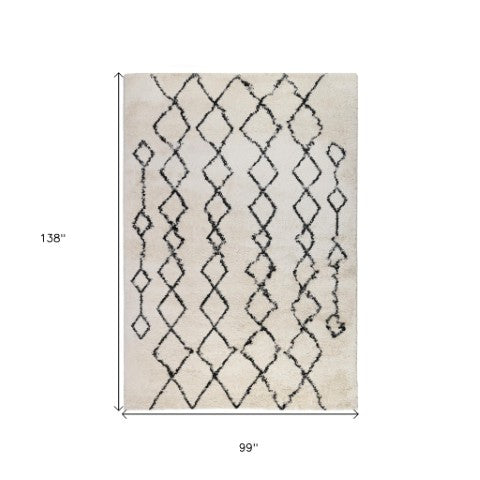 Homeroots 10' Black And Gray Geometric Shag Rug - Durable, Stain Resistant Design For Modern Home Decor Style 8' X 12' Polypropylene 531976