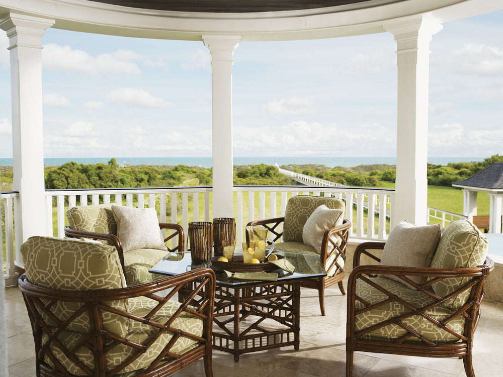 Lexington Tommy Bahama Home Key Largo Cocktail Table - Elegant Glass Top With Woven Rattan Base For Sophisticated Island Living Plantation  531-947c