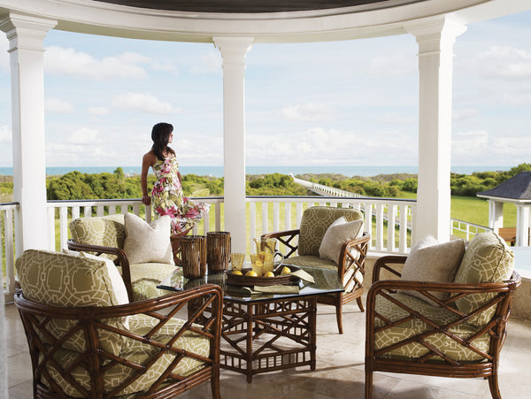 Lexington Tommy Bahama Home Key Largo Cocktail Table - Elegant Glass Top With Woven Rattan Base For Sophisticated Island Living Plantation  531-947c