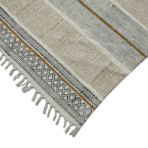 HomeRoots 5' Handmade Flatweave Distressed Area Rug in Gray and Brown with Fringe for Stylish Living Spaces 8' X 10' 532038