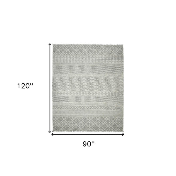 HomeRoots 5' Gray and Ivory Geometric Handmade Flatweave Area Rug with Fringe for Modern Living Spaces 8' X 10' 532048