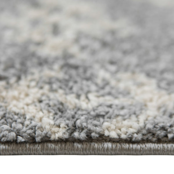 Homeroots 10' Ivory And Light Gray Geometric Shag Rug - Stylish, Durable, Stain-resistant Accent For Any Space 5' X 8' Polypropylene 532407