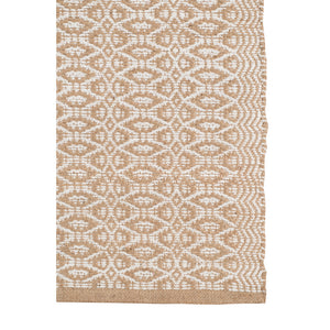Homeroots 8' Handmade Tan Jute Geometric Flatweave Area Rug – Stylish, Premium Texture For Any Room 5' X 8' Jute 532457
