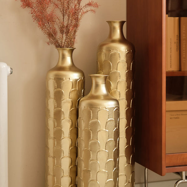 English Elm Floor Metal Vases Set Of 3 - Elegant Tall Decor With White And Gold Accents For Modern Interiors W2796P237520