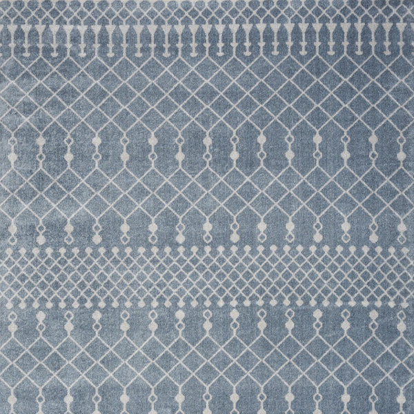 Homeroots 5' X 7' Blue And Ivory Abstract Power Loom Washable Area Rug  Polyester 532824