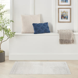 Homeroots 8' X 10' Blue And Ivory Abstract Power Loom Washable Area Rug  Polyester 532830