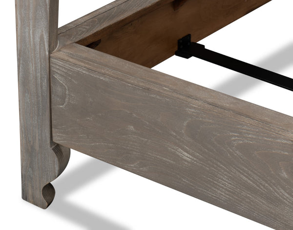 Sarreid Madeline Bungalow Bed King In Moonskin Finish - Luxurious Beechwood, Iron & Brass Design Grey  53286