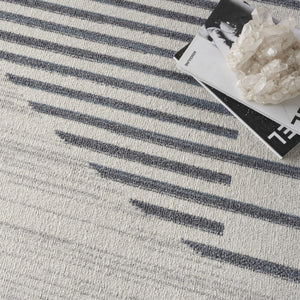 HomeRoots 7' Blue and Ivory Geometric Area Rug - Modern, Washable Design for Stylish Living Spaces and Comfort 8' X 10' 532871