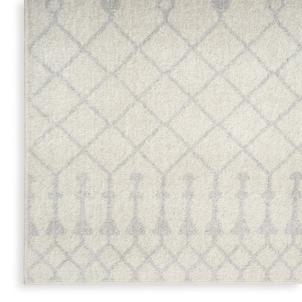HomeRoots 7' Gray and Ivory Moroccan Washable Area Rug – Soft, Durable, Stain-Resistant, Perfect for High-Traffic Spaces! 532900