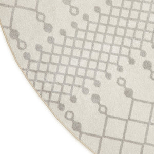 HomeRoots 8' Gray And Ivory Moroccan Washable Round Rug - Durable, Stylish, and Easy-Care for Everyday Living Spaces 532908