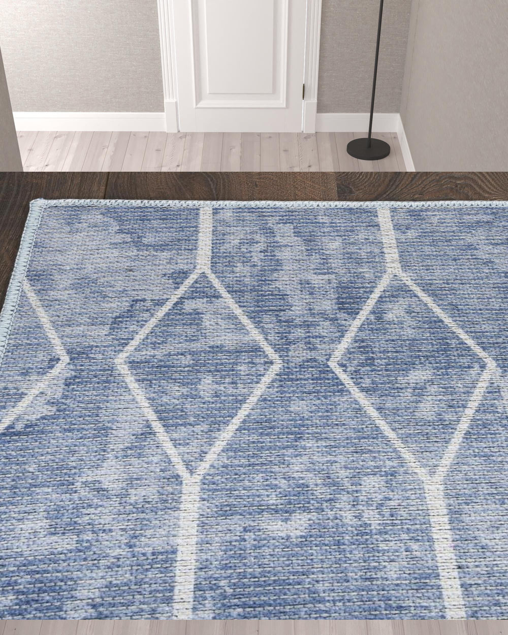 Homeroots 10' Blue And Off White Geometric Power Loom Washable Runner Rug  Cotton Blend 533006