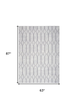 Homeroots 5' X 7' Gray And Ivory Geometric Power Loom Distressed Washable Area Rug  Cotton Blend 533009