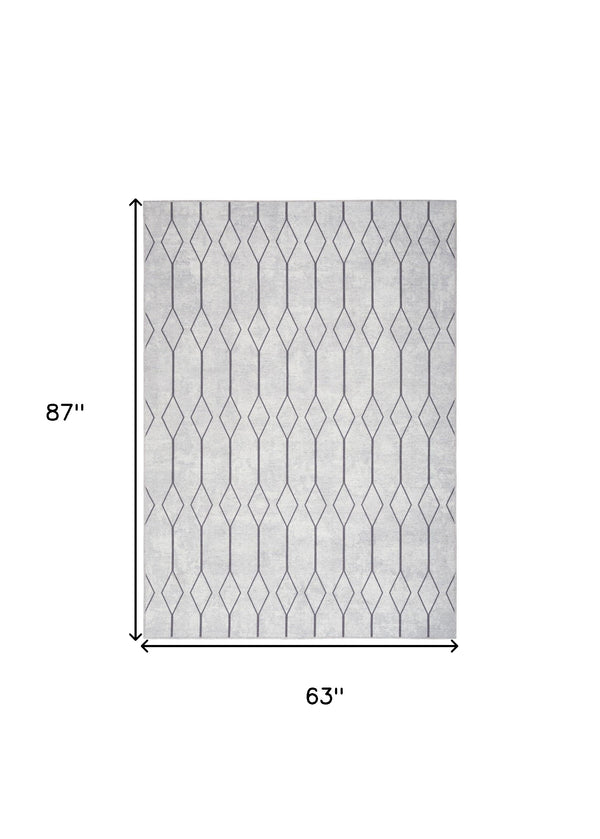 Homeroots 5' X 7' Gray And Ivory Geometric Power Loom Distressed Washable Area Rug  Cotton Blend 533009