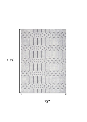 Homeroots 6' X 9' Gray And Ivory Geometric Power Loom Distressed Washable Area Rug  Cotton Blend 533017