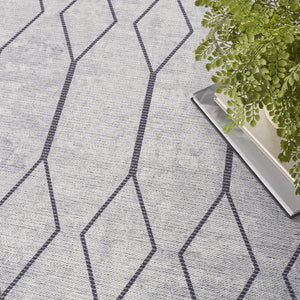 Homeroots 9' X 12' Ivory And Gray Geometric Power Loom Washable Area Rug  Cotton Blend 533053