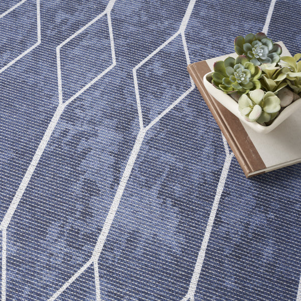 Homeroots 9' X 12' Blue And Off White Geometric Power Loom Washable Area Rug  Cotton Blend 533057