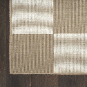 HomeRoots 8' Natural and Ivory Geometric Area Rug - Power Loomed, Washable, Non-Skid for Modern Elegance 8' X 10' 533151