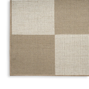 HomeRoots 8' Natural and Ivory Geometric Area Rug - Power Loomed, Washable, Non-Skid for Modern Elegance 8' X 10' 533151